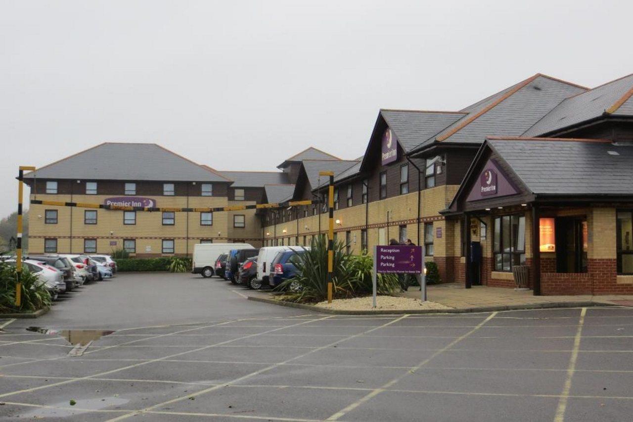 Premier Inn Premier Inn Weymouth Seafront Экстерьер фото