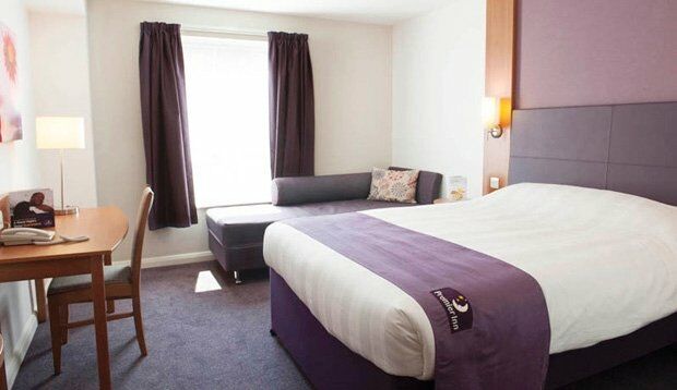 Premier Inn Premier Inn Weymouth Seafront Экстерьер фото